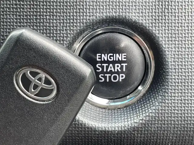 トヨタ ポルテ F アラモード 福岡県 2015(平27)年 7.7万km ホワイトパールクリスタルシャイン ・純正ナビ　/・バックカメラ　・片側パワースライドドア　/・チップアップシート　/・スマートキー／プッシュスタート　/・ＥＴＣ　/・ヘッドライトレベライザー　/。電格ミラー　/・オートライト　/・ハンドルスイッチ