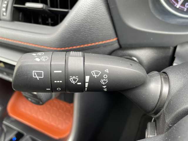 トヨタ ＲＡＶ４ アドベンチャー 青森県 2019(令1)年 4.9万km アティチュードブラックマイカ 4WD/純正メモリナビ/純正フルセグTV/【Bluetooth/CD/DVD/USB】/純正アルミ/純正フロアマット/レザーシート/シートヒーター/エアシート/ステアリングヒーター/ビルトインETC/社外ドラレコ/トヨタセーフティセンス/・レーンディパーチャーアラート/・レーダークルーズコントロール/・ロードサインアシスト/・オートマチックハイビーム、オートライト/・プリクラッシュセーフティ/ダウンヒルアシストコントロール/ブレーキホールド/横滑り防止装置/盗難防止装置/エアバッグダブル＋サイド/ルーフレール/保証書/取扱説明書