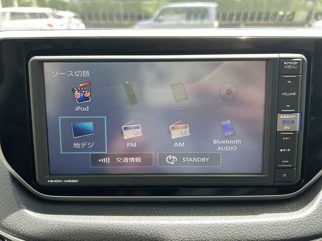 ダイハツ ムーヴ カスタム RS ハイパーLTD SAⅢ 沖縄県 2018(平30)年 3.7万km パールホワイトⅢ 純正ナビ　/（ＡＭ／ＦＭ／ＣＤ／ＤＶＤ／ＢＴ）　/全方位モニター　/フルセグＴＶ　/ハーフレザー　/シートヒーター　/ドラレコ　/コーナーセンサー　/衝突軽減　/純正フロアマット　/オートマチックハイビーム/オートライト/純正15AW/スマートキー/LEDヘッドライト/横滑り防止
