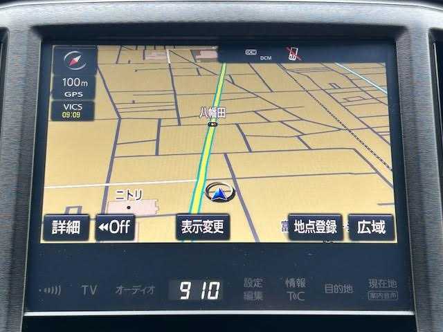 トヨタ クラウン アスリート G-T 埼玉県 2015(平27)年 8.1万km ホワイトパールクリスタルシャイン 純正SDナビ/サンルーフ/バックカメラ/レーダークルーズコントロール/ETC/運転席助手席パワーシート/シートヒーター/エアシート/LEDヘッドライト/ドライブレコーダー/Bluetooth/クリアランスソナー/ブラインドスポットモニター/メモリーシート/カーテシライト