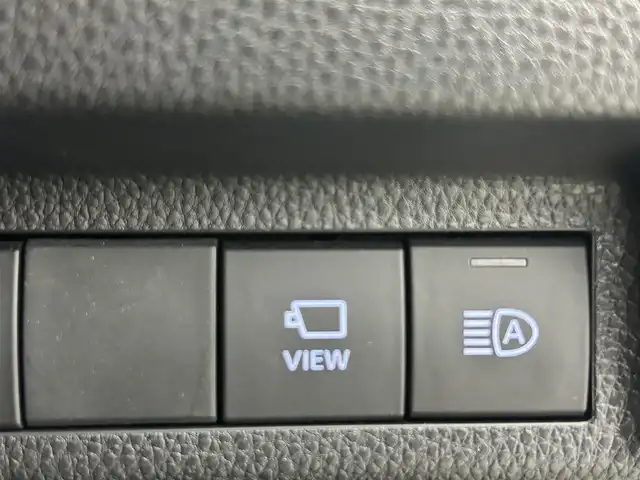 トヨタ ＲＡＶ４ アドベンチャー 熊本県 2022(令4)年 2.2万km アーバンカーキ 禁煙車　/４WD/TRDフロントバンパーガーニッシュ/純正ディスプレイオーディオ（ＡｐｐｌＣａｒＰｌａｙ・ＢＴ・フルセグ・ＵＳＢ）/全周囲カメラ　/社外前後ドライブレコーダー　/ビルトインＥＴＣ　/前後クリアランスソナー　/前席シートヒーター　/ステアリングヒーター/前席エアーシート/運転席パワーシート/メモリシート/パワーバックドア/レーダークルーズコントロール/ブラインドスポットモニター/衝突軽減ブレーキ/レーンキープアシスト/ダウンヒルアシスト/デジタルインナーミラー/ルーフレール/電動パーキング/オートホールド/純正フロアマット/純正19インチAW/オートライト/オートマチックハイビーム/LEDヘッドライト/フォグランプ/スマートキー/プッシュスタート/保証書/取扱説明書