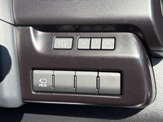 レクサス ＵＸ 250h バージョンC 大阪府 2023(令5)年 1.7万km ソニッククォーツ サンルーフ/純正12.3型ナビ/全方位カメラ/レクサスセーフティシステム/ブラックレザーシート/パワーシート/シートポジションメモリー/シートヒーター/ステアリングヒーター/パドルシフト/革巻きステアリング/ステアリングスイッチ/ビルトインETC2.0/LEDヘッドライト/純正アルミホイール/スマートキー×2