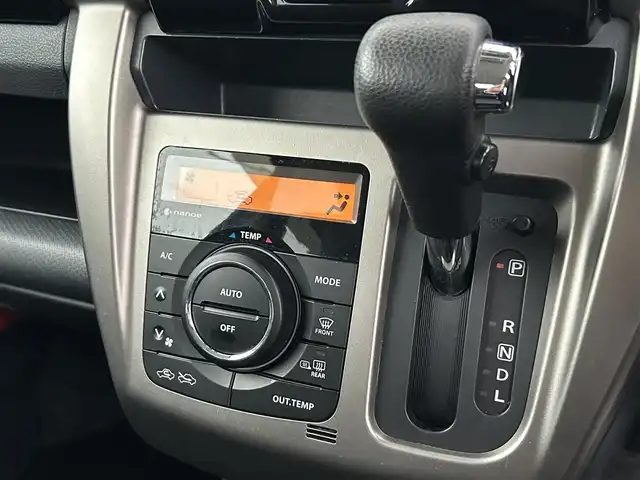 スズキ ハスラー Jスタイル Ⅱ 群馬県 2016(平28)年 6万km ブルーイッシュブラックパール 純正メモリーナビ/（CD/DVD/USB/AUX/Bluetooth）/フルセグテレビ/全方位モニター/デュアルカメラブレーキサポート/誤発進抑制機能/車線逸脱警報機能/ふらつき警報機能/先行車発進お知らせ機能/ハーフレザーシート/シートヒーター/プッシュスタート/HIDヘッドライト/アイドリングストップ/ETC/オートライト/ISOFIX