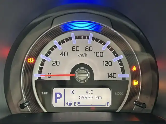 スズキ ハスラー Jスタイル Ⅱ 群馬県 2016(平28)年 6万km ブルーイッシュブラックパール 純正メモリーナビ/（CD/DVD/USB/AUX/Bluetooth）/フルセグテレビ/全方位モニター/デュアルカメラブレーキサポート/誤発進抑制機能/車線逸脱警報機能/ふらつき警報機能/先行車発進お知らせ機能/ハーフレザーシート/シートヒーター/プッシュスタート/HIDヘッドライト/アイドリングストップ/ETC/オートライト/ISOFIX