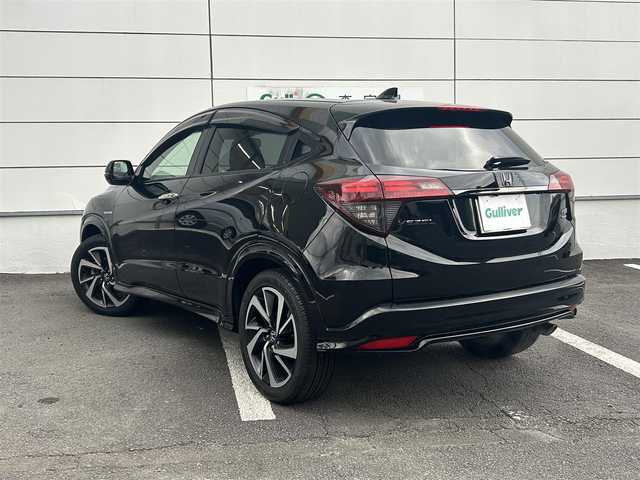 ホンダ ヴェゼル ハイブリッド RS ホンダセンシング 長崎県 2019(令1)年 6.3万km クリスタルブラックパール 純正8インチナビ/（CD/DVD/BT/フルセグ）/バックカメラ/衝突軽減システム/レーンアシスト/ハーフレザーシート/シートヒーター/パドルシフト/レーダークルーズ/ETC/オートライト/純正18インチAW