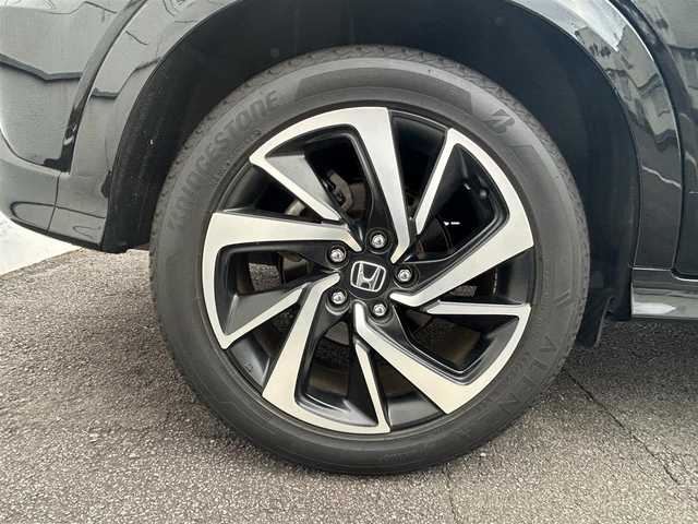 ホンダ ヴェゼル ハイブリッド RS ホンダセンシング 長崎県 2019(令1)年 6.3万km クリスタルブラックパール 純正8インチナビ/（CD/DVD/BT/フルセグ）/バックカメラ/衝突軽減システム/レーンアシスト/ハーフレザーシート/シートヒーター/パドルシフト/レーダークルーズ/ETC/オートライト/純正18インチAW