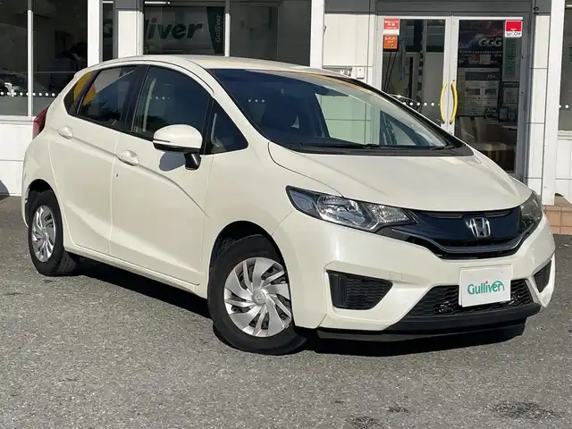 ホンダ フィット 13G Fパッケージ 神奈川県 2015(平27)年 1.5万km プレミアムホワイトパール ワンオーナー/CTBA/プッシュスタート/スマートキー/保証書/取扱説明書/スペアキー×１