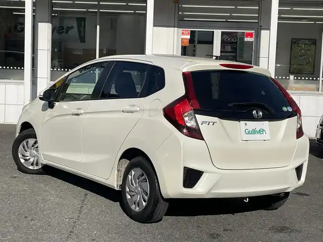ホンダ フィット 13G Fパッケージ 神奈川県 2015(平27)年 1.5万km プレミアムホワイトパール ワンオーナー/CTBA/プッシュスタート/スマートキー/保証書/取扱説明書/スペアキー×１