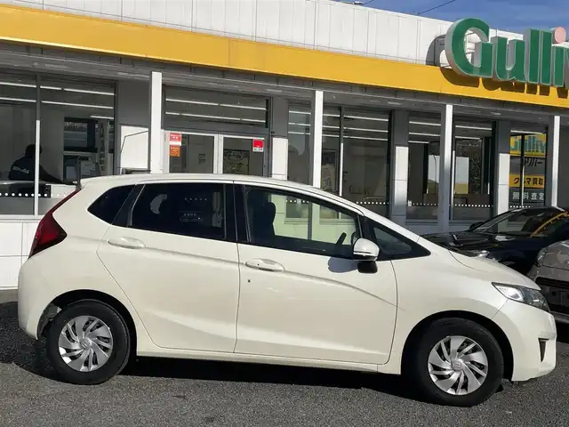 ホンダ フィット 13G Fパッケージ 神奈川県 2015(平27)年 1.5万km プレミアムホワイトパール ワンオーナー/CTBA/プッシュスタート/スマートキー/保証書/取扱説明書/スペアキー×１