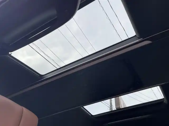 トヨタ ヴェルファイア ハイブリット Z プレミア 福島県 2023(令5)年 1.4万km ブラック セーフティセンス/・プリクラッシュセーフティ/・レーンディパーチャーアラート/・全車速追従機能付レーダークルーズコントロール/・アダプティブハイビームシステム/・ロードサインアシスト/・プロアクティブドライビングアシスト/14インチディスプレイオーディオプラス/【Bluetooth/フルセグTV/HDMI】/・コネクティッドナビ/・10スピーカー/・ETC2.0/・Apple Car Play/Android auto/茶レザーシート/・パワーシート（全席）/・シートヒーター（全席）/・エアシート（全席）/左右独立ムーンルーフ/トヨタチームメイト/パノラミックビューモニター/両側パワースライドドア/・オートステップ/スマートキー/・プッシュスタート/・スペアキー/3眼LEDヘッドライト/取扱説明書/新車時保証書