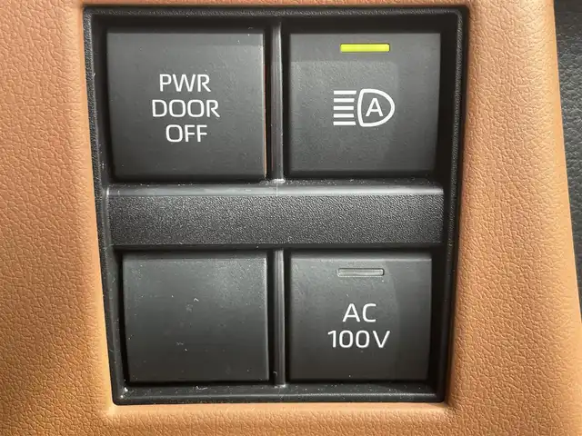 トヨタ ヴェルファイア ハイブリット Z プレミア 福島県 2023(令5)年 1.4万km ブラック セーフティセンス/・プリクラッシュセーフティ/・レーンディパーチャーアラート/・全車速追従機能付レーダークルーズコントロール/・アダプティブハイビームシステム/・ロードサインアシスト/・プロアクティブドライビングアシスト/14インチディスプレイオーディオプラス/【Bluetooth/フルセグTV/HDMI】/・コネクティッドナビ/・10スピーカー/・ETC2.0/・Apple Car Play/Android auto/茶レザーシート/・パワーシート（全席）/・シートヒーター（全席）/・エアシート（全席）/左右独立ムーンルーフ/トヨタチームメイト/パノラミックビューモニター/両側パワースライドドア/・オートステップ/スマートキー/・プッシュスタート/・スペアキー/3眼LEDヘッドライト/取扱説明書/新車時保証書