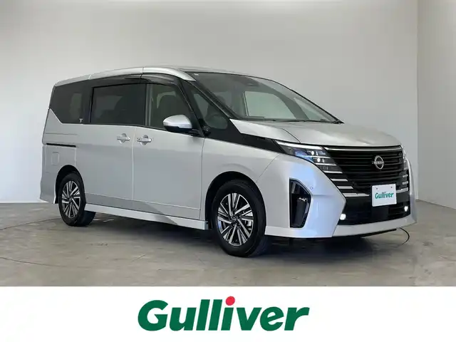 日産 セレナ ハイウェイスター V 埼玉県 2024(令6)年 0.9万km ブリリアントシルバー プロパイロット　純正１２．３インチナビ　アラウンドビューモニター　ＢＳＩ　ビルトインＥＴＣ２．０　前後ドライブレコーダー　レーダークルーズ　インテリジェントルームミラー　ワイヤレス充電　ＨＤＭＩ　ＴＶ