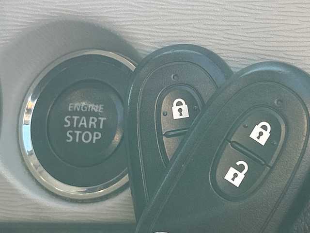 スズキ ワゴンＲ FZ 茨城県 2014(平26)年 9.3万km ミステリアスバイオレットパール 社外ナビ　/衝突軽減システム　/アイドリングストップ　/シートヒーター　/プッシュスタート/スペアキー　/電動格納ミラー　/横滑り防止装置　/盗難防止装置　/パワーウィンドウ　/パワーステアリング　/ドアバイザー　/社外フロアマット