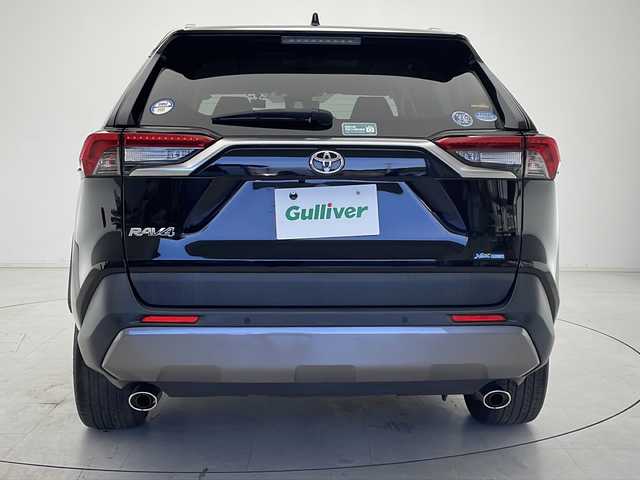 トヨタ ＲＡＶ４ G Zパッケージ 千葉県 2020(令2)年 4万km アティチュードブラックマイカ サンルーフ/純正SDナビ　/Bluetooth/CD/DVD/SD/フルセグ/トヨタセーフティセンス　/プリクラッシュ/レーントレーシング/オートハイビーム/レーダークルーズコントロール/クリアランスソナー/リアクロストラフィックアラート/パーキングサポートブレーキ/ロードサインアシスト/ブラインドスポットモニター/ビルトインＥＴＣ２．０　/レザーシート　/パワーシート　/バックカメラ　/ドライブレコーダー前後/電子パーキング　/ブレーキホールド　/シートヒーター　/シートメモリー　/パワーバックドア　/ドアバイザー/置くだけ充電/タイプA充電サポート/連動電動格納ミラー/ステアリングヒーター/ステアリングスイッチ/ダウンヒルアシスト/MT付AT/LEDヘッドライト/LEDフォグライト/純正アルミホイール/サングラスホルダー/４WD