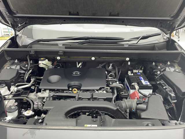 トヨタ ＲＡＶ４ G Zパッケージ 千葉県 2020(令2)年 4万km アティチュードブラックマイカ サンルーフ/純正SDナビ　/Bluetooth/CD/DVD/SD/フルセグ/トヨタセーフティセンス　/プリクラッシュ/レーントレーシング/オートハイビーム/レーダークルーズコントロール/クリアランスソナー/リアクロストラフィックアラート/パーキングサポートブレーキ/ロードサインアシスト/ブラインドスポットモニター/ビルトインＥＴＣ２．０　/レザーシート　/パワーシート　/バックカメラ　/ドライブレコーダー前後/電子パーキング　/ブレーキホールド　/シートヒーター　/シートメモリー　/パワーバックドア　/ドアバイザー/置くだけ充電/タイプA充電サポート/連動電動格納ミラー/ステアリングヒーター/ステアリングスイッチ/ダウンヒルアシスト/MT付AT/LEDヘッドライト/LEDフォグライト/純正アルミホイール/サングラスホルダー/４WD