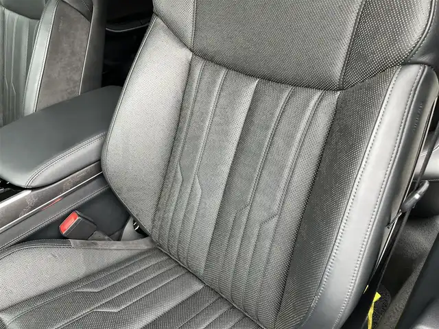 アウディ Ａ８ 55TFSIクワトロ 福島県 2019(平31)年 4.6万km グレイシアホワイトメタリック 純正ナビ(BT/USB)/フルセグTV/バックカメラ/360°/パドルシフト/LEDオートライト/ステアリングスイッチ/前後ドライブレコーダー/ビルトインETC2.0/追従クルーズコントロール/前席シートベンチレーション/全席シートヒーター/リア3面電動シェード/全席パワーシート/電子パーキングブレーキ/オートブレーキホールド/オートワイパー/全席独立オートエアコン/パワーバックドア/レザーシート/革巻ステアリング/アイドリングストップ/純正19AW/シートマッサージ機能/トランクスルー