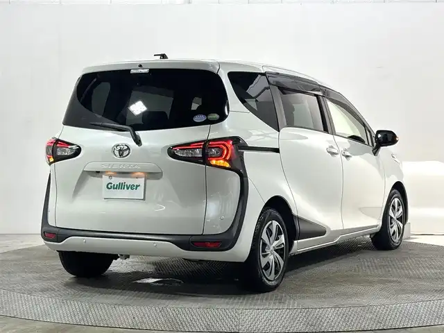 トヨタ シエンタ G クエロ 大阪府 2019(令1)年 4.8万km ホワイトパールクリスタルシャイン 純正ナビフルセグTV/全方位カメラ/ハーフレザーシート/ETC/両側パワスラ/ドライブレコーダー/クリアランスソナー/アイドリングストップ/レーンアシスト/オートライト/LEDヘッドライト/スマートキー