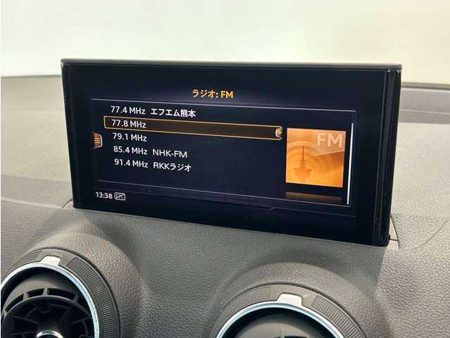 アウディ Ｑ２ 3.5TFSI シリンダーオンデマンドスポーツ 熊本県 2019(平31)年 5.6万km グレイシアホワイトメタリック 純正ナビ（Bluetooth、USB、地デジ）/バックカメラ/パワーバックドア/コーナーセンサー/シートヒーター/純正15インチアルミホイール/LEDヘッドライト/ETC