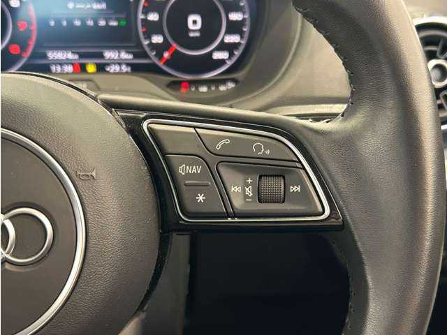 アウディ Ｑ２ 3.5TFSI シリンダーオンデマンドスポーツ 熊本県 2019(平31)年 5.6万km グレイシアホワイトメタリック 純正ナビ（Bluetooth、USB、地デジ）/バックカメラ/パワーバックドア/コーナーセンサー/シートヒーター/純正15インチアルミホイール/LEDヘッドライト/ETC