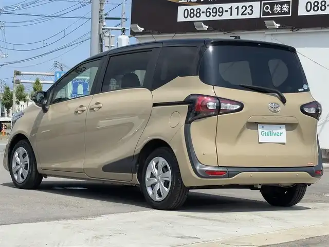 トヨタ シエンタ ファンベースG 徳島県 2018(平30)年 3.9万km ブラックマイカ/ベージュ 2トーン 社外7型ナビ　AVIC-RW712/（DISC/SD/フルセグ/BT/iPod/USB/HDMI/AUX）/バックカメラ/全方位カメラ/ビルトインETC/両側電動スライドドア/クリアランスソナー/PKSB/先行車発進/アイドリングストップ/リヤシートマインダー/LEDヘッドライト/純正フロアマット/電動格納ミラー/取扱説明書/新車時保証書
