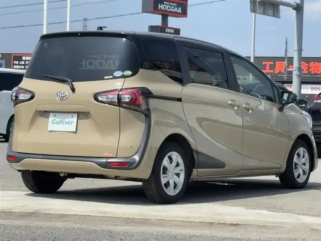 トヨタ シエンタ ファンベースG 徳島県 2018(平30)年 3.9万km ブラックマイカ/ベージュ 2トーン 社外7型ナビ　AVIC-RW712/（DISC/SD/フルセグ/BT/iPod/USB/HDMI/AUX）/バックカメラ/全方位カメラ/ビルトインETC/両側電動スライドドア/クリアランスソナー/PKSB/先行車発進/アイドリングストップ/リヤシートマインダー/LEDヘッドライト/純正フロアマット/電動格納ミラー/取扱説明書/新車時保証書