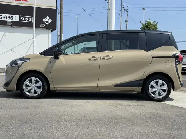 トヨタ シエンタ ファンベースG 徳島県 2018(平30)年 3.9万km ブラックマイカ/ベージュ 2トーン 社外7型ナビ　AVIC-RW712/（DISC/SD/フルセグ/BT/iPod/USB/HDMI/AUX）/バックカメラ/全方位カメラ/ビルトインETC/両側電動スライドドア/クリアランスソナー/PKSB/先行車発進/アイドリングストップ/リヤシートマインダー/LEDヘッドライト/純正フロアマット/電動格納ミラー/取扱説明書/新車時保証書