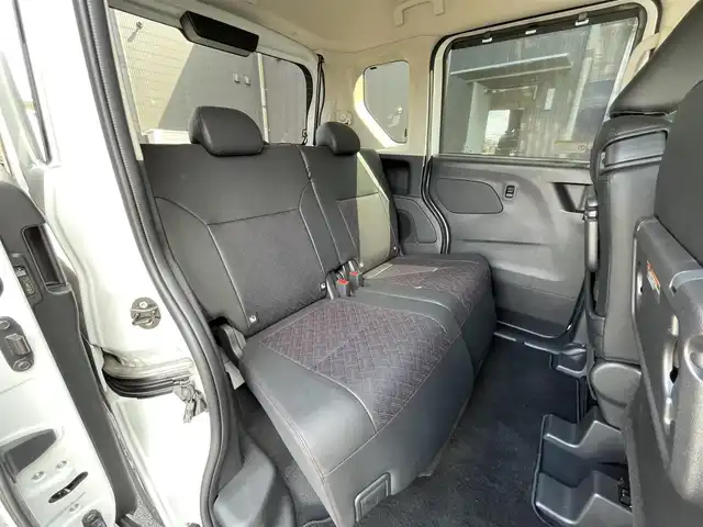 日産 ルークス HWS Gターボ プロパイロットED 滋賀県 2023(令5)年 0.7万km ホワイトパール 純正9インチディスプレイオーディオ/（Bluetooth/AppleCarPlay/iPod）/全方位カメラ/前後コーナーセンサー/両側パワースライドドア/追従型クルーズコントロール/衝突被害軽減ブレーキ/ETC/電動パーキングブレーキ/オートホールドブレーキ/スマートキー/プッシュスタート/オートライト