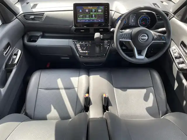 日産 ルークス HWS Gターボ プロパイロットED 滋賀県 2023(令5)年 0.7万km ホワイトパール 純正9インチディスプレイオーディオ/（Bluetooth/AppleCarPlay/iPod）/全方位カメラ/前後コーナーセンサー/両側パワースライドドア/追従型クルーズコントロール/衝突被害軽減ブレーキ/ETC/電動パーキングブレーキ/オートホールドブレーキ/スマートキー/プッシュスタート/オートライト