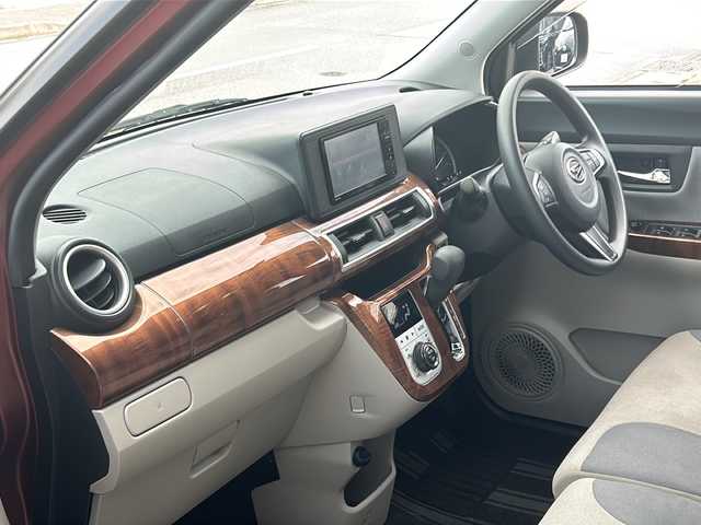 ダイハツ キャスト スタイル X 沖縄県 2017(平29)年 7.5万km ファイアークォーツレッドM 純正ナビ/（ＡＭ／ＦＭ／ＣＤ／ＤＶＤ／ＢＴ）　/フルセグＴＶ　/バックモニター　/ＥＴＣ　/横滑り防止機能　　/純正フロアマット　/オートライト　/アイドリングストップ　/ダブルエアバッグ