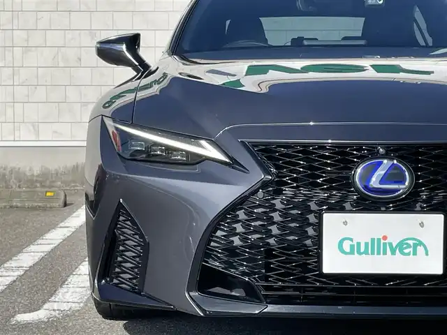 レクサス ＩＳ 300h Fスポーツ 宮崎県 2022(令4)年 5.9万km ソニッククロム 純正ナビ/・フルセグTV・Bluetooth・DVD・CD/全方位カメラ/ビルトインETC/D/N席パワーシート/D/N席シートヒーター/ハンドルヒーター/前後ドライブレコーダー/衝突軽減ブレーキ/レーダークルーズコントロール/オートハイビームアシスト/パドルシフト/前後コーナーセンサー/ブラインドスポットモニター/純正フロアマット/純正19インチアルミホイール