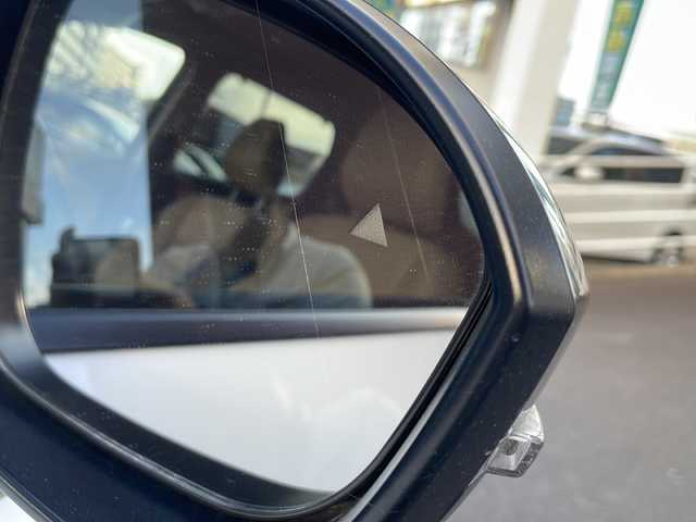 日産 エクストレイル G e－4ORCE 宮崎県 2023(令5)年 2.1万km ブリリアントホワイトパール/スーパーブラック 2トーン ディスプレイオーディオ Bluetooth USB入力端子 全方位カメラ フルセグTV ETC 前後ドライブレコーダー BSM レーダークルーズコントロール BOSEサウンド ヘッドアップディスプレイ ハンドルヒーター 前席シートヒーター 置くだけ充電