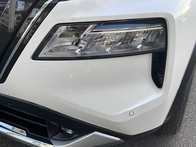 日産 エクストレイル G e－4ORCE 宮崎県 2023(令5)年 2.1万km ブリリアントホワイトパール/スーパーブラック 2トーン ディスプレイオーディオ Bluetooth USB入力端子 全方位カメラ フルセグTV ETC 前後ドライブレコーダー BSM レーダークルーズコントロール BOSEサウンド ヘッドアップディスプレイ ハンドルヒーター 前席シートヒーター 置くだけ充電