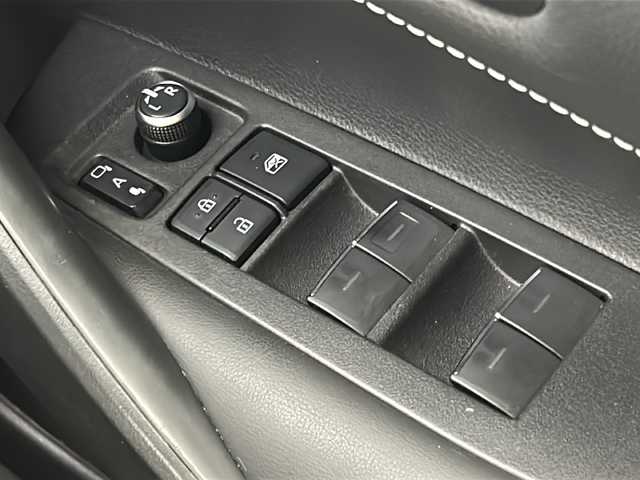 トヨタ カローラ スポーツ ハイブリッドG スタイルPKG 宮城県 2021(令3)年 7.2万km プラチナホワイトパールマイカ 禁煙車/Toyota Safety Sense/・プリクラッシュセーフティ/・レーントレーシングアシスト/・レーダークルーズコントロール/・オートマチックハイビーム/純正9型ディスプレイオーディオ(コネクトナビ付)/・BT.USB.Miracast/フルセグTV/バックカメラ/シートヒーター(D.N)/ビルトインETC/電動パーキングブレーキ/AutoHold/革巻ステアリング/ステアリングスイッチ/プッシュスタート/スマートキー×2/純正エンジンスターター/純正16インチアルミホイール/LEDヘッドライト/LEDフォグランプ/アイドリングストップ/コーナーセンサー/ステアリングヒーター/ヘッドライトレベライザー/ハーフレザーシート/ワイパーデアイサー/横滑り防止機能