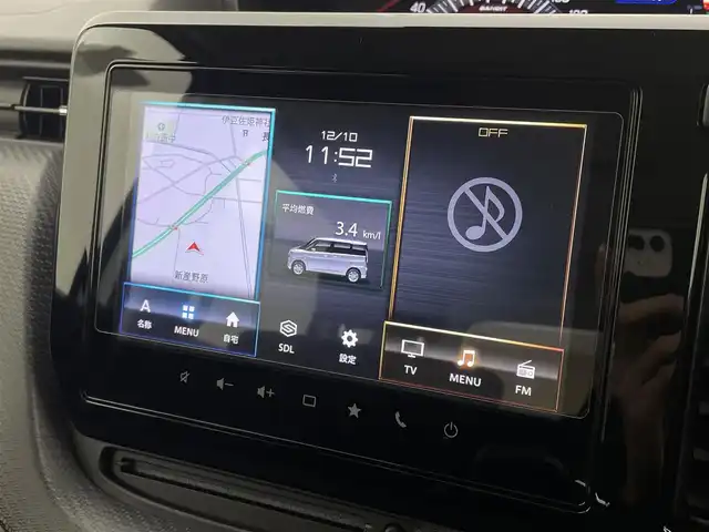 スズキ ソリオ バンディット HV MV 宮城県 2021(令3)年 4.4万km ピュアホワイトP 純正９型ナビ/両側パワースライドドア/全周囲カメラ/ヘッドアップディスプレイ/シートヒーター/パーキングセンサー/アダプティブクルーズコントロール/LEDヘッドライト/セーフティサポート/フルセグTV/スマートフォン連携/ミラー型ドライブレコーダー/CD/DVDプレーヤー/ETC/禁煙車