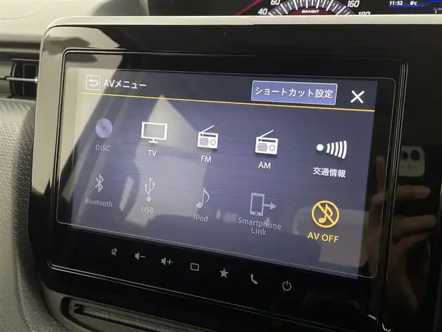 スズキ ソリオ バンディット HV MV 宮城県 2021(令3)年 4.4万km ピュアホワイトP 純正９型ナビ/両側パワースライドドア/全周囲カメラ/ヘッドアップディスプレイ/シートヒーター/パーキングセンサー/アダプティブクルーズコントロール/LEDヘッドライト/セーフティサポート/フルセグTV/スマートフォン連携/ミラー型ドライブレコーダー/CD/DVDプレーヤー/ETC/禁煙車