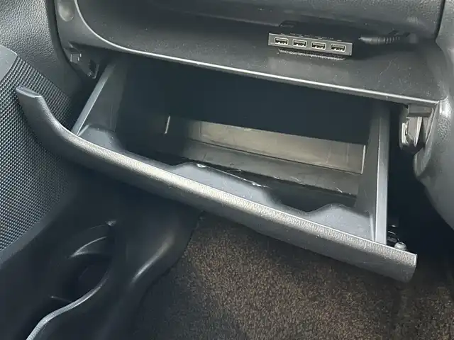 日産 デイズ ハイウェイスターG 栃木県 2014(平26)年 8.4万km プレミアムパープルP 社外SDナビ/・フルセグTV/・CD/DVD/BT/・SD/AM.FM/アラウンドビューモニター/ETC/革巻きステアリング/ステアリングスイッチ（非連動）/スマートキー/プッシュスタート/シートヒーター（D席）/アイドリングストップ/HIDヘッドライト/フォグランプ/オートライト/純正15インチAW/純正フロアマット/電動格納ウィンカーミラー