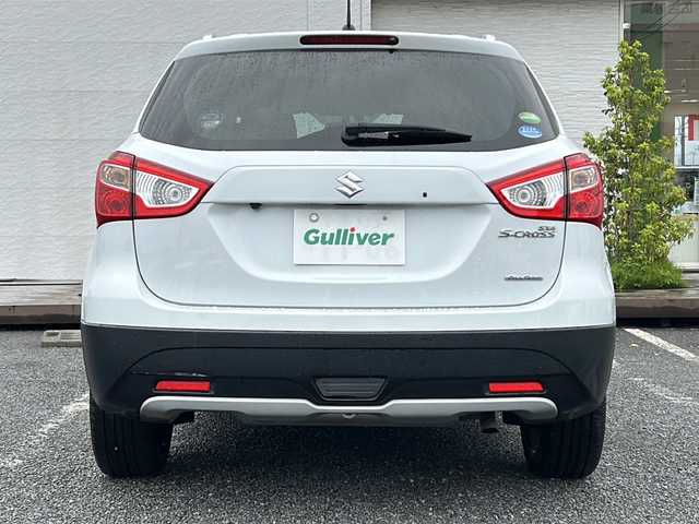 スズキ ＳＸ４ Ｓクロス 千葉県 2015(平27)年 8.4万km クールホワイトパール ４ＷＤ　ナビ　ＡＶＩＣ－ＺＨ０７７７　バックカメラ　フルセグ　ＥＴＣ　シートヒーター　クルコン マット　横滑り防止　ＭＴモード付ＡＴ　サイドエアロパーツ　純正１７インチＡＷ　　ＨＩＤ　スマートキー