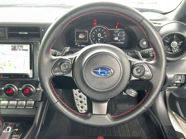 スバル ＢＲＺ S 愛知県 2022(令4)年 3.5万km クリスタルホワイトP アイサイト/社外９インチナビ/フルセグTV・CD・DVD・Bluetooth・HDMI・SD・USB/バックカメラ/プリクラッシュセーフティ/リア・オートマチック・ブレーキ（RAB）/スバル・リア・ビークル・ディティクション（SRVD）/車線逸脱警報/レーダークルーズコントロール/クリアランスソナー/前席シートヒーター/パドルシフト/スマートキー/プッシュスタート/社外デジタルインナーミラー/ETC/純正ドラレコ/電格ミラー/純正フロアマット/保証書/取扱説明書/スペアスマートキー/ディーラー点検整備記録簿1ヶ月・6ヶ月・R4・R6
