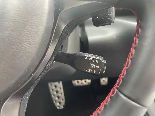 スバル ＢＲＺ S 愛知県 2022(令4)年 3.5万km クリスタルホワイトP アイサイト/社外９インチナビ/フルセグTV・CD・DVD・Bluetooth・HDMI・SD・USB/バックカメラ/プリクラッシュセーフティ/リア・オートマチック・ブレーキ（RAB）/スバル・リア・ビークル・ディティクション（SRVD）/車線逸脱警報/レーダークルーズコントロール/クリアランスソナー/前席シートヒーター/パドルシフト/スマートキー/プッシュスタート/社外デジタルインナーミラー/ETC/純正ドラレコ/電格ミラー/純正フロアマット/保証書/取扱説明書/スペアスマートキー/ディーラー点検整備記録簿1ヶ月・6ヶ月・R4・R6
