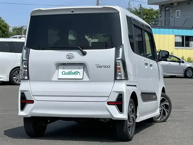 ダイハツ タント カスタム RS スタイルセレクション 道央・札幌 2021(令3)年 0.6万km シャイニングホワイトパール ４WD/純正ディーラーOPナビ/CD/DVD/BT/フルセグ/スマートアシスト/衝突被害軽減ブレーキ/横滑り防止装置/レーダークルーズコントロール/レーンキープアシスト/コーナーセンサー/バックカメラ/ビルトインETC/アイドリングストップ/PWRMODE/両側パワースライドドア/前席シートヒーター/革巻きステアリング/ステアリングリモコン/プッシュスタート/スマートキー/LEDヘッドライト/オートライト/オートハイビーム/フォグランプ/電動格納ミラー/ウィンカーミラー/フロアマット/ドアバイザー/スペアキー/純正エンジンスターター