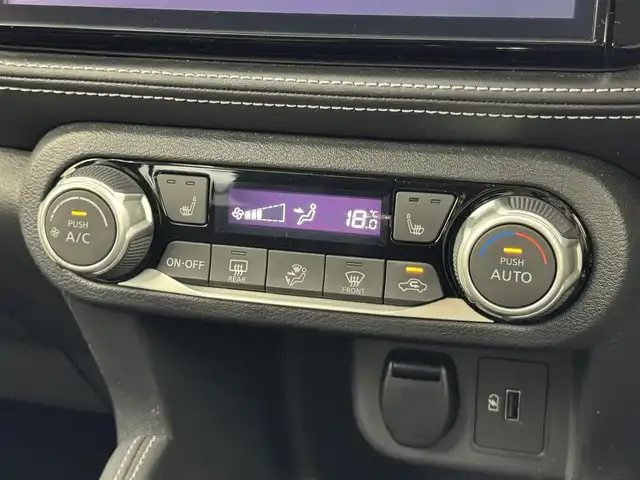 日産 キックス X 熊本県 2021(令3)年 4万km ピュアブラック 純正９型ナビ　/アラウンドビューモニター　/ＥＴＣ　/前後ドラレコ　/インテリジェントルームミラー　/プロパイロット　/コーナーセンサー/エマージェンシーブレーキ　/レーンキープ　/シートヒーター　/ステアリングヒーター　/ＬＥＤヘッドライト　/純正１７インチアルミホイール