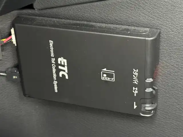 日産 キックス X 熊本県 2021(令3)年 4万km ピュアブラック 純正９型ナビ　/アラウンドビューモニター　/ＥＴＣ　/前後ドラレコ　/インテリジェントルームミラー　/プロパイロット　/コーナーセンサー/エマージェンシーブレーキ　/レーンキープ　/シートヒーター　/ステアリングヒーター　/ＬＥＤヘッドライト　/純正１７インチアルミホイール