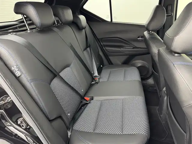 日産 キックス X 熊本県 2021(令3)年 4万km ピュアブラック 純正９型ナビ　/アラウンドビューモニター　/ＥＴＣ　/前後ドラレコ　/インテリジェントルームミラー　/プロパイロット　/コーナーセンサー/エマージェンシーブレーキ　/レーンキープ　/シートヒーター　/ステアリングヒーター　/ＬＥＤヘッドライト　/純正１７インチアルミホイール