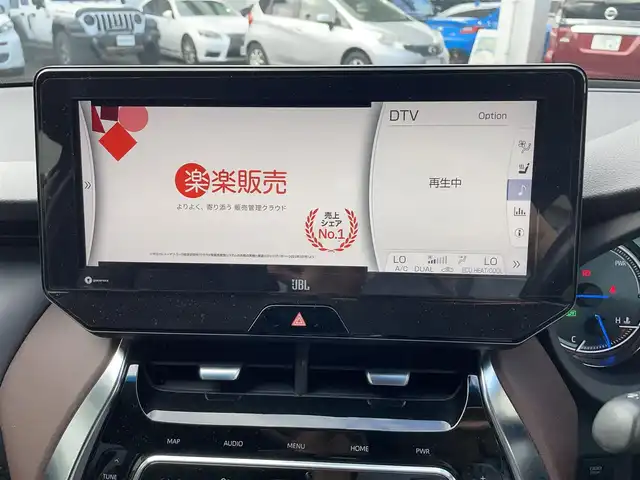 トヨタ ハリアー ハイブリッド Z レザーパッケージ 愛知県 2020(令2)年 7.5万km プレシャスブラックパール ワンオーナー/4WD/純正メーカーナビ(AM/FM/BT/USB/フルセグTV)/トヨタセーフティセンス/　・プリクラッシュセーフティー/　・ブラインドスポットモニター/　・クリアランスソナー/　・リアクロストラフィックアラート/　・レーントレーシングアシスト/　・パーキングサポートブレーキ/　・ロードサインアシスト/レザーシート/パノラミックビューモニタ/デジタルインナーミラー（ドラレコ付）/ヘッドアップディスプレイ/メモリー機能付きパワーシート/シートヒーター（D/N席）/シートベンチレーション（D/N席）/ハンドルヒーター/電動パーキングブレーキ/ブレーキホールド/ドライブモード切替/純正19インチアルミホイール/ビルドインETC2.0/スマートキー/スペアキー×1/取説/保証書