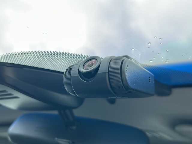 ホンダ ステップワゴン モデューロX 岐阜県 2017(平29)年 10.8万km プレミアムスパークルブラックパール 登録時走行距離107154km/純正１０型ナビ/純正後席モニター/フルセグテレビ/バックカメラ/Blue tooth・CD・DVD・iPod・SDミュージックサーバー/ETC/両側パワースライドドア/衝突被害軽減システム/ドライブレコーダー前方/レーンキープアシスト/レーダークルーズコントロール/プッシュスタート/スマートキー/ハーフレザーシート/オートライト