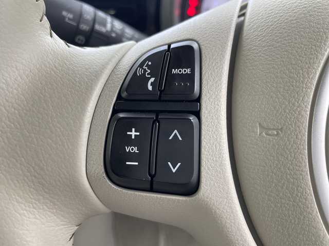 スズキ ラパン ＬＣ X 三重県 2022(令4)年 1.5万km フォーンベージュメタリック/アーバンブラウン 2トーン /禁煙車　//社外メモリーナビ//バックカメラ//衝突軽減ブレーキ//レーンキープアシスト　//オートハイビーム　　//ハーフレザーシート//ＤＮ席シートヒーター　//ＬＥＤ　//オートライト　//ビルトインＥＴＣ　//社外３６０°ドラレコ　//後方コーナーセンサー　//スマートキー
