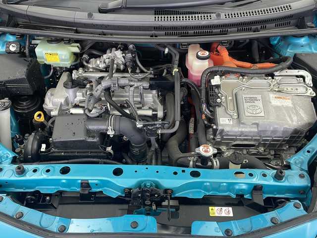 トヨタ アクア G ソフトレザーセレクション 栃木県 2017(平29)年 1.5万km クリアエメラルドパールクリスタルシャイン 純正ナビ/（AM/FM/TV/BT）/トヨタセーフティセンス/・プリクラッシュセーフティ/・レーントレーシングアシスト/・レーンディパーチャーアラート/・ロードサインアシスト/・レーダークルーズコントロール/・オートマチックハイビーム/・先行車発進アラーム/・プロアクティブドライビングアシスト/・レーンチェンジアシスト/・緊急時操舵支援機能/ETC2.0/ドライブレコーダー/バックカメラ/ＬＥＤヘッドライト/シートヒーター/電動格納ミラー