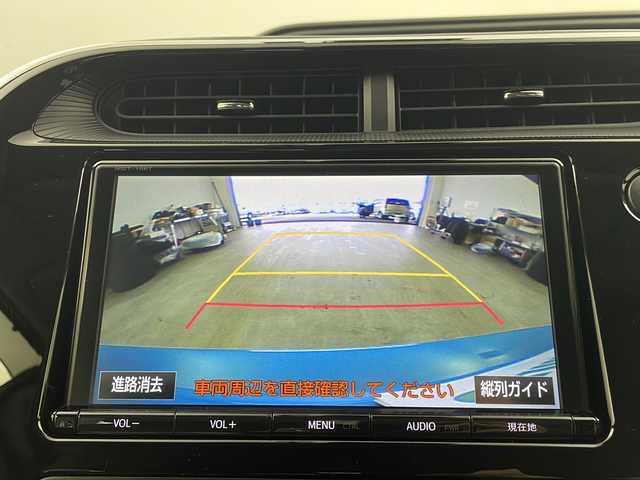 トヨタ アクア G ソフトレザーセレクション 栃木県 2017(平29)年 1.5万km クリアエメラルドパールクリスタルシャイン 純正ナビ/（AM/FM/TV/BT）/トヨタセーフティセンス/・プリクラッシュセーフティ/・レーントレーシングアシスト/・レーンディパーチャーアラート/・ロードサインアシスト/・レーダークルーズコントロール/・オートマチックハイビーム/・先行車発進アラーム/・プロアクティブドライビングアシスト/・レーンチェンジアシスト/・緊急時操舵支援機能/ETC2.0/ドライブレコーダー/バックカメラ/ＬＥＤヘッドライト/シートヒーター/電動格納ミラー