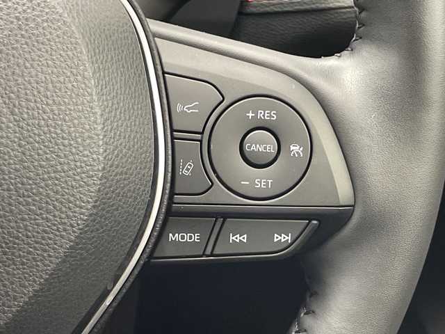 トヨタ ＲＡＶ４ アドベンチャー オフロードPKG 千葉県 2022(令4)年 2.4万km アティチュードブラックマイカ Tコネクトナビ/　Bluetooth/Apple car play/Android Auto/トヨタセーフティセンス/レーダークルーズコントロール/レーンキープアシスト/衝突軽減ブレーキ/クリアランスソナー/ブラインドスポットモニター/先行車発進警報/ロードサインアシスト/ダウンヒルアシスト/電動パーキング/オートホールド/オートハイビーム/合皮レザーシート/シートヒーター/エアーシート（前席）/パワーシート/メモリーシート（運転席）/ステアリングヒーター/ルーフレール/前後ドラレコ/ビルトインETC2.0/LEDライト/フォグランプ/フロアマット/ドアバイザー