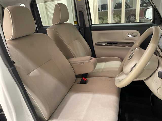 ダイハツ ムーヴ キャンバス X メイクアップ リミテッド SAⅢ 埼玉県 2019(平31)年 4.1万km パールホワイトⅢ/ナチュラルベージュマイカメタリック 2トーン スマートアシスト3/純正ナビ/　　CD/DVD/BT/フルセグTV/パノラマモニター/両側パワースライドドア/オートライト/オートハイビーム/アイドリングストップ/ステアリングスイッチ/プッシュスタート/ETC/禁煙車